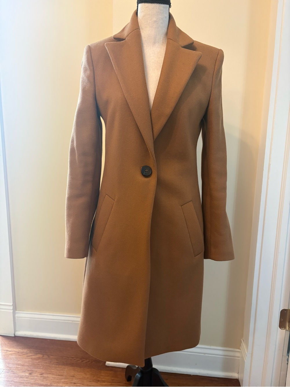 Zara Camel Single-Button Classic Mid-length Coat